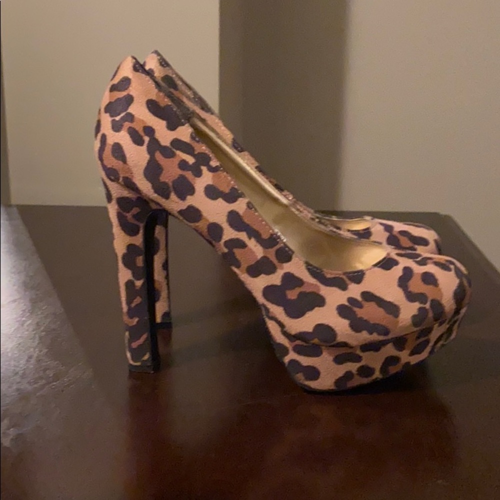 Mossimo Animal print 4.5”
